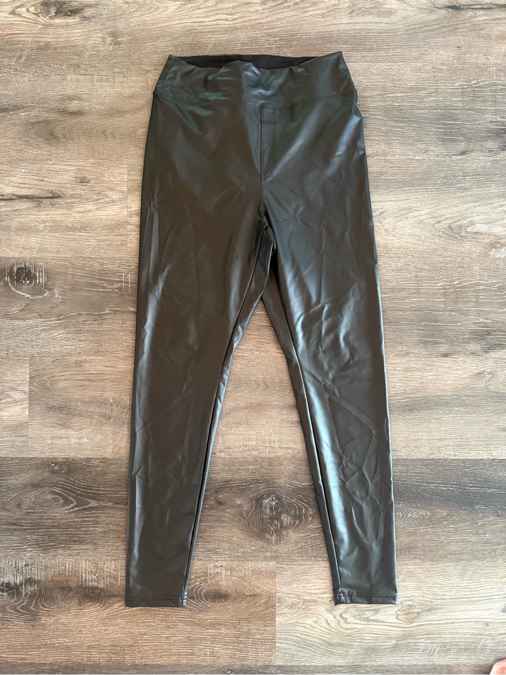 Offline by aerie Black Faux Leather Luxe Leggings